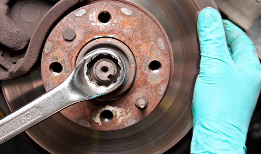 <p style="font-family: 'Poppins', sans-serif; font-weight: 700; font-size:24px;">BRAKE REPAIRS </p>